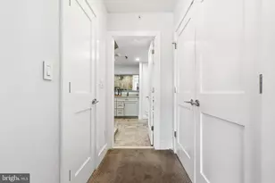 1300 Crystal Dr, Arlington, VA 22202 - Photo 19