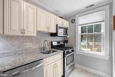 1021 S Barton Street #124, Arlington, VA 22204 - Photo 11