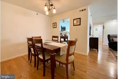 1301 N Courthouse Road N #812, Arlington, VA 22201 - Photo 11