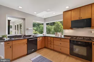 4025 24th Rd N, Arlington, VA 22207 - Photo 23