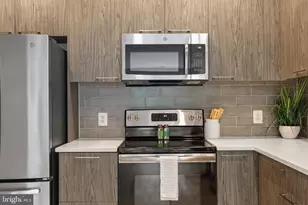 989 S Buchanan St, Arlington, VA 22204 - Photo 11