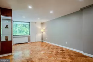 4390 Lorcom Ln, Arlington, VA 22207 - Photo 3