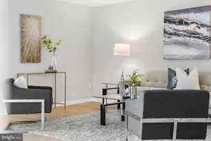 1101 S Arlington Ridge Rd, Arlington, VA 22202 - Photo 13