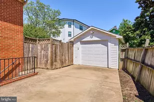 255 N Bryan St, Arlington, VA 22201 - Photo 37