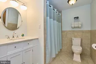 255 N Bryan St, Arlington, VA 22201 - Photo 29