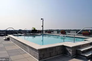 1021 N Garfield St, Arlington, VA 22201 - Photo 9