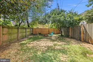 1226 N Lincoln St, Arlington, VA 22201 - Photo 3