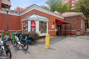 1121 Arlington Blvd, Arlington, VA 22209 - Photo 25