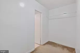 1121 Arlington Blvd, Arlington, VA 22209 - Photo 13