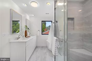 6424 29th St N, Arlington, VA 22207 - Photo 33