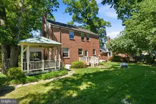 1251 S Oakcrest Rd, Arlington, VA 22202 - Photo 5