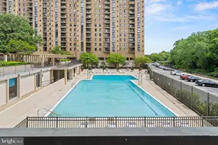 4600 S Four Mile Run Dr, Arlington, VA 22204 - Photo 9