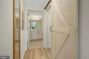 1021 N Garfield St, Arlington, VA 22201 - Photo 25