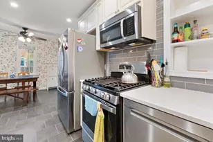 1225 S Buchanan St, Arlington, VA 22204 - Photo 9