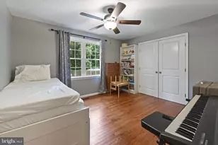 1225 S Buchanan St, Arlington, VA 22204 - Photo 15