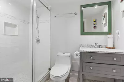 2147 S Oakland Street, Arlington, VA 22204 - Photo 5