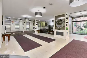 1021 Arlington Blvd, Arlington, VA 22209 - Photo 15