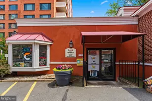 1011 Arlington Blvd, Arlington, VA 22209 - Photo 21