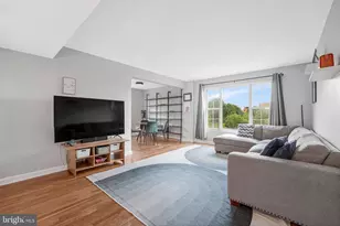 1427 N Nash Street N, Arlington, VA 22209 - Photo 1