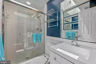 4000 N Upland Street N, Arlington, VA 22207 - Photo 29