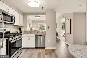 1050 N Taylor St, Arlington, VA 22201 - Photo 3