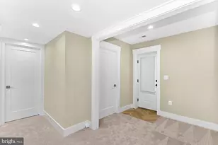 26 S Park Dr, Arlington, VA 22204 - Photo 65