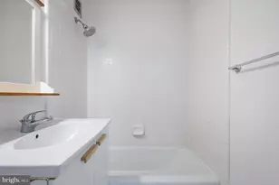 1111 Arlington Blvd, Arlington, VA 22209 - Photo 25