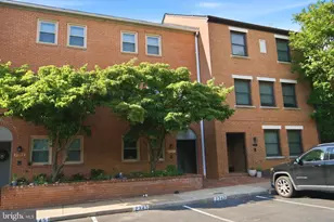 2343 9th St S, Arlington, VA 22204 - Photo 5