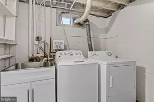 986 N Powhatan St, Arlington, VA 22205 - Photo 35