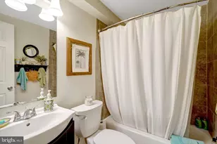 2616 18th St S, Arlington, VA 22204 - Photo 29