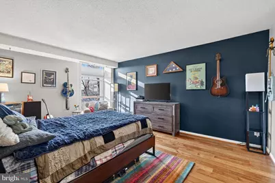 1016 S Wayne Street #302, Arlington, VA 22204 - Photo 11