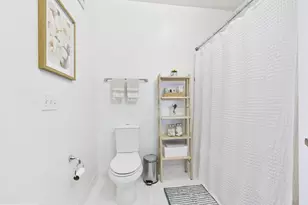 2101 N Monroe St, Arlington, VA 22207 - Photo 27