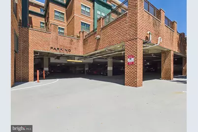 2101 N Monroe Street #403, Arlington, VA 22207 - Photo 39