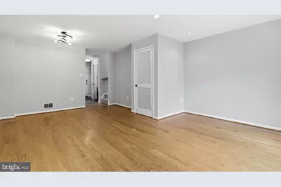 4915 7th Road S #4915, Arlington, VA 22204 - Photo 9