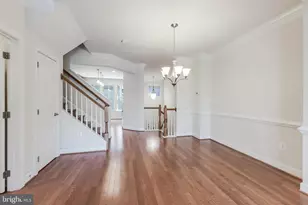 2619 S Kenmore Ct, Arlington, VA 22206 - Photo 9