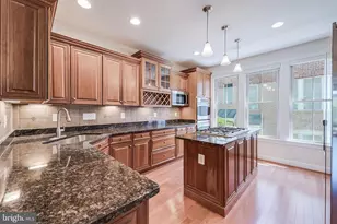 2619 S Kenmore Ct, Arlington, VA 22206 - Photo 15