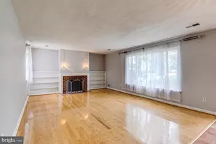 1947 Arlington Ridge Rd, Arlington, VA 22202 - Photo 5