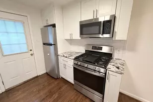 2001 S Lorton St, Arlington, VA 22204 - Photo 29