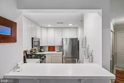 2330 14th Street N #407, Arlington, VA 22201 - Photo 7