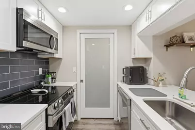 2807 S Woodrow Street #1, Arlington, VA 22206 - Photo 7