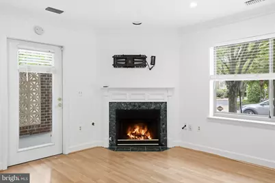 1050 N Stuart Street #122, Arlington, VA 22201 - Photo 3