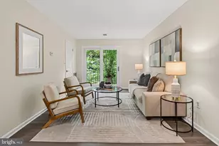 2050 Calvert Street N, Arlington, VA 22201 - Photo 9