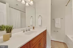 4177 S Four Mile Run Dr, Arlington, VA 22204 - Photo 31