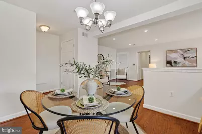 4177 S Four Mile Run Drive #302, Arlington, VA 22204 - Photo 3