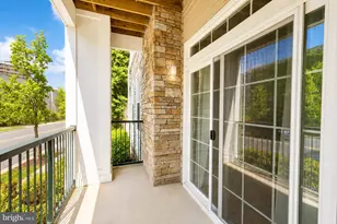 2465 Army Navy Dr, Arlington, VA 22206 - Photo 13