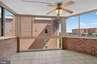 1001 N Vermont Street #811, Arlington, VA 22201 - Photo 19