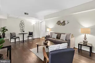 1752 N Rhodes St, Arlington, VA 22201 - Photo 5