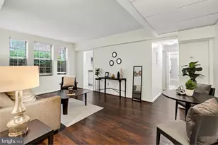 1752 N Rhodes St, Arlington, VA 22201 - Photo 3