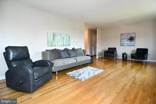1200 S Arlington Ridge Rd, Arlington, VA 22202 - Photo 3