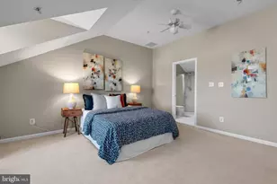 2402 N Greenbrier Ct, Arlington, VA 22207 - Photo 39